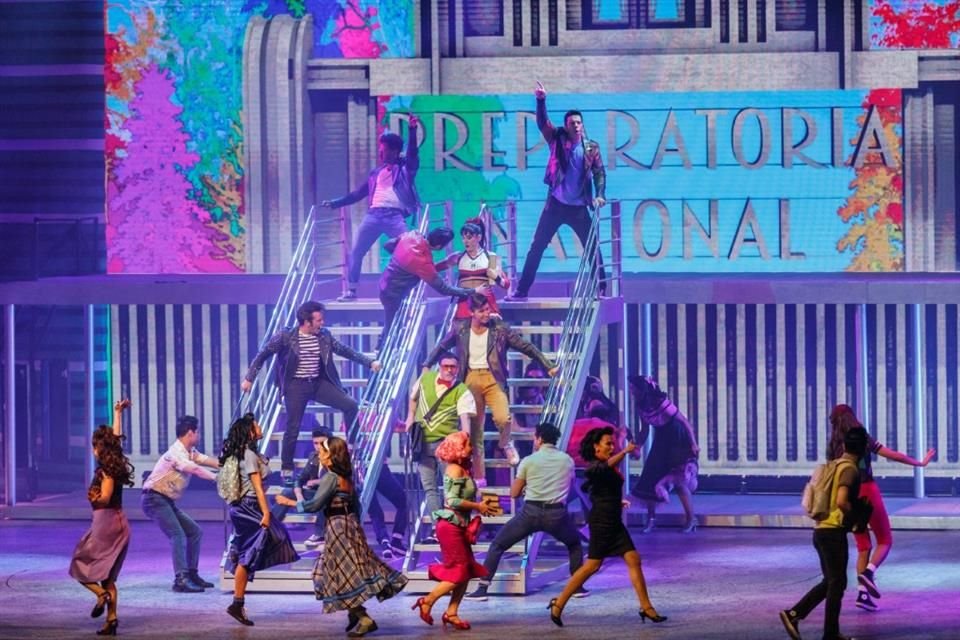 Timbiriche llevó al Auditorio Telmex su versión de Vaselina.