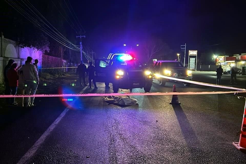 Un hombre murió atropellado este domingo en Tlajomulco, sobre la Carretera Colima-Guadalajara, a la altura de Buenavista.