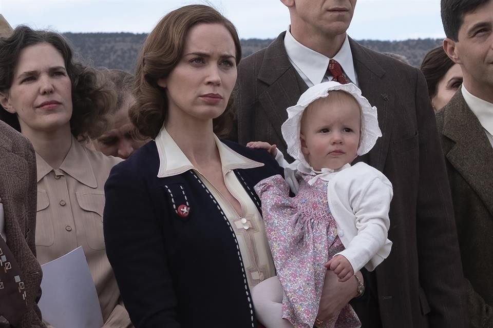 La actriz Emily Blunt también fue nominada a Mejor Actriz de Reparto por su papel como Kitty Oppenheimer en la cinta biográfica del 'padre de la bomba atómica'.