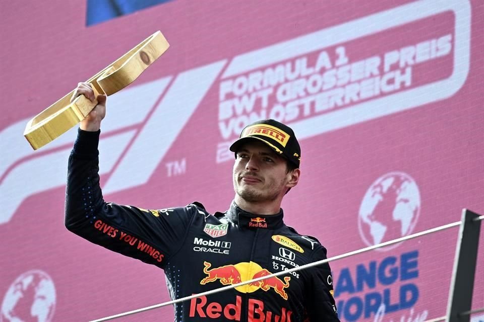 Max Verstappen extendió su momento dominante, al conquistar su tercera victoria en fila.