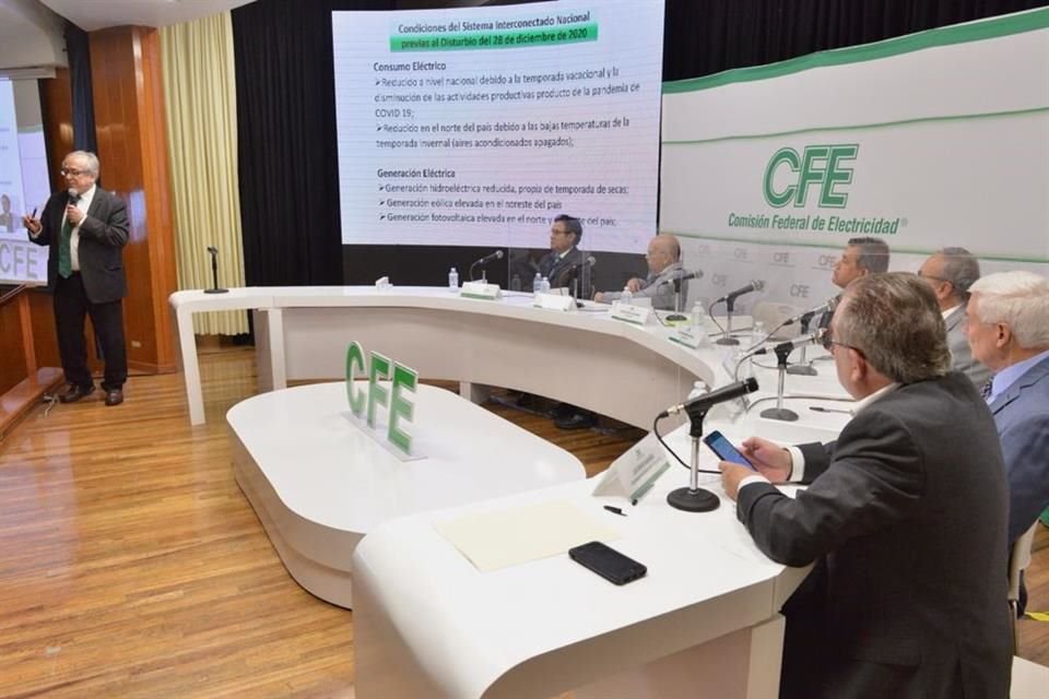 Presentación del dictamen técnico en CFE.