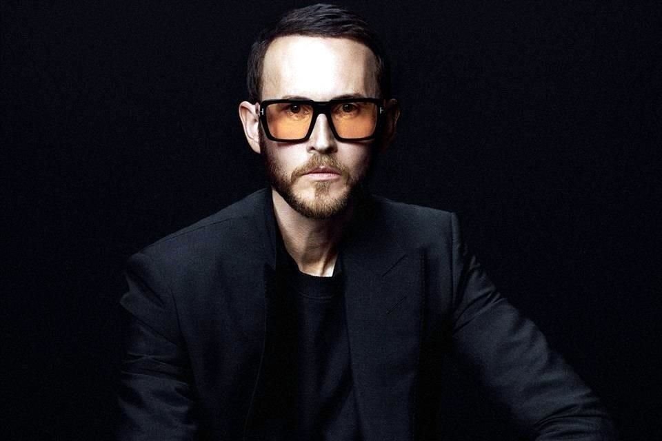 Peter Hawkings el genio en Tom Ford.