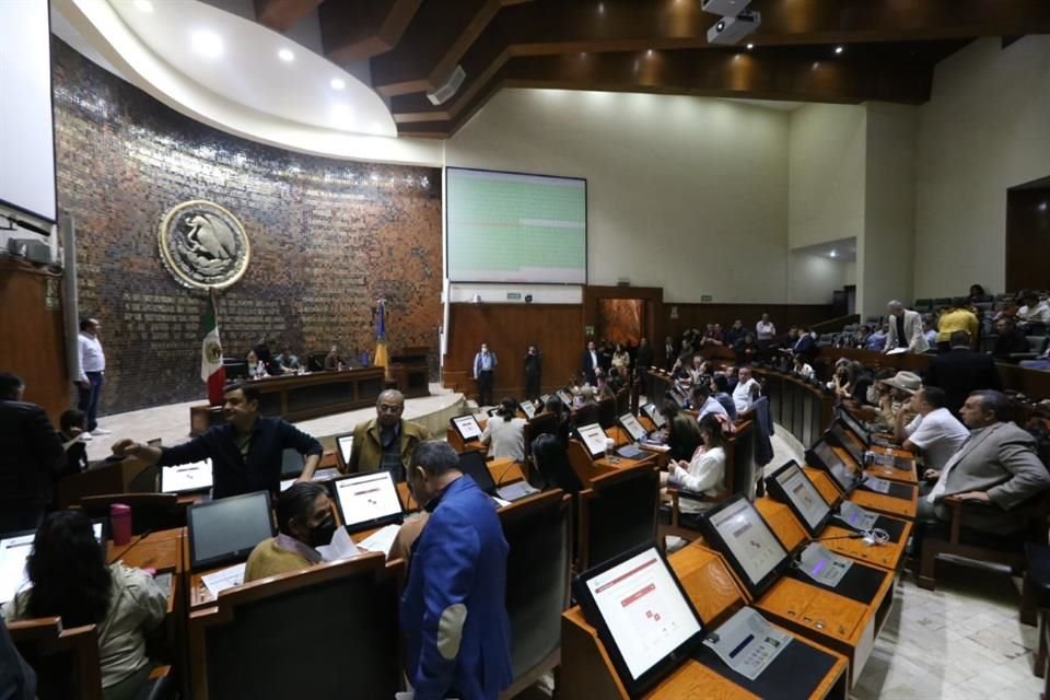 La sesión del Congreso donde se realizó la selección culminó la madrugada de ayer.