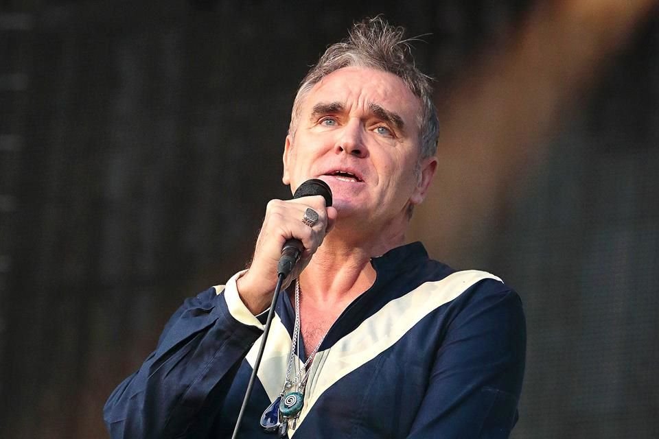 Morrissey canceló su show en CDMX que incluso cambió dos veces; por agotamiento, tampoco actuará en el resto de Latinoamérica.