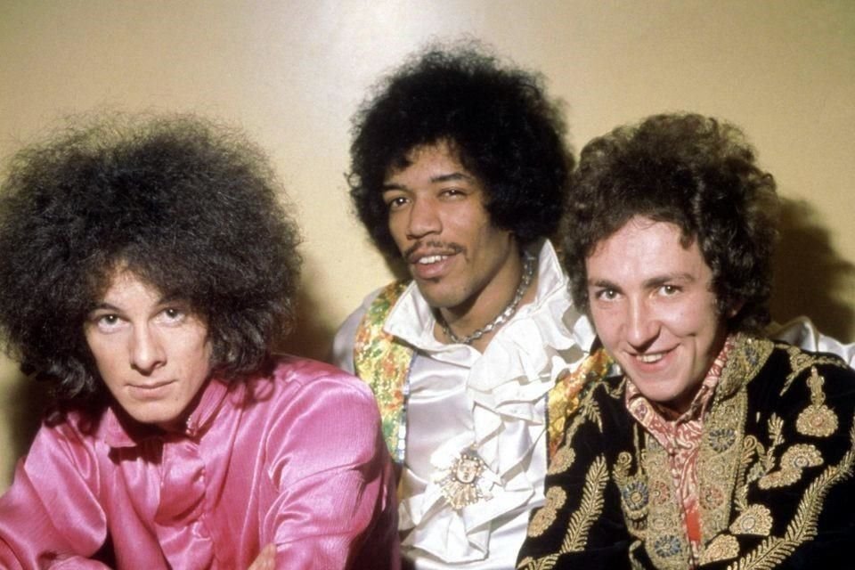 Noel Redding (izq.), Jimi Hendrix (centro) y Mitch Mitchell (der.) formaron parte de The Jimi Hendrix Experience en 1966.