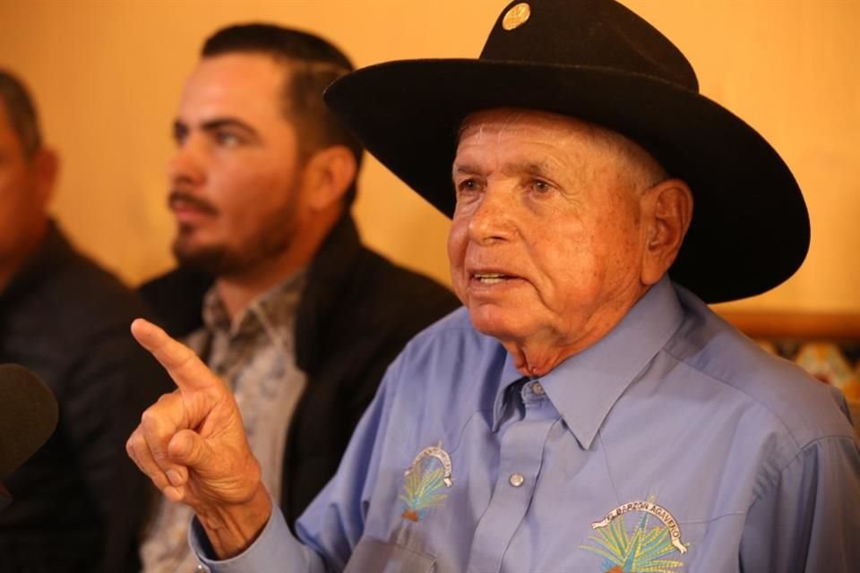 Este año, los productores plantarán mucho menos agave que otros años, anticipó Javier Guzmán de la Torre, presidente de El Barzón Agavero.