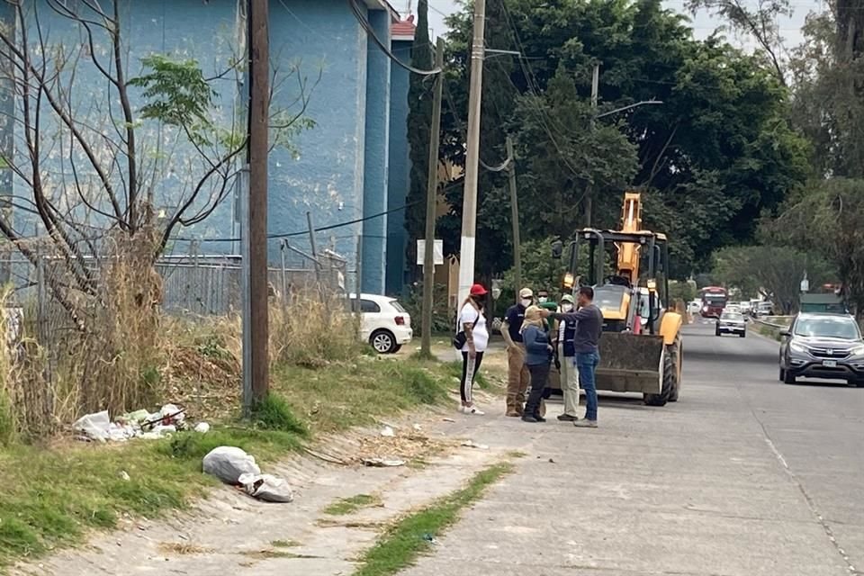 Personal de la Fiscalía Especial en Personas Desaparecidas reprochó al colectivo Buscando Corazones la expresión de sus inconformidades con la búsqueda en la Colonia Colli Sitio, en Zapopan.