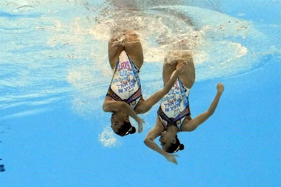 Nuria Diosdado (der.) y Joana Jiménez terminaron en el lugar 11 en Dueto Técnico.