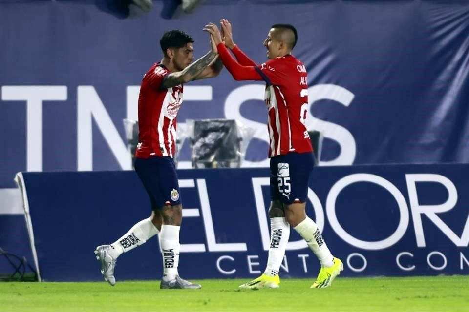 Víctor Guzmán y Roberto Alvarado no jugarán mañana ante el Forge FC en tierras canadienses.