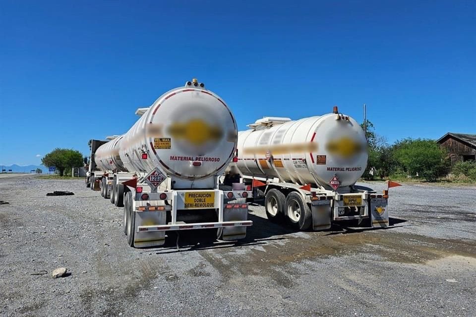 Tras explosión de una pipa con gas en Iztapalapa, Sheinbaum dijo que se fortalecerán controles para seguridad en transporte de combustibles.
