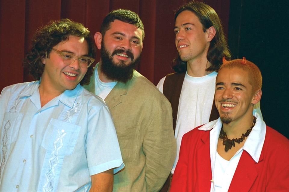 Expertos demostraron que el álbum 'Re', de Café Tacvba, es el mejor del rock latino por ser un trabajo ecléctico y contrastado.