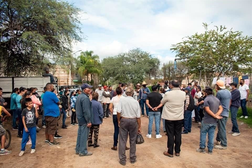 Vecinos de Santa Cruz han hecho diversas movilizaciones para visibilizar su problemtica.