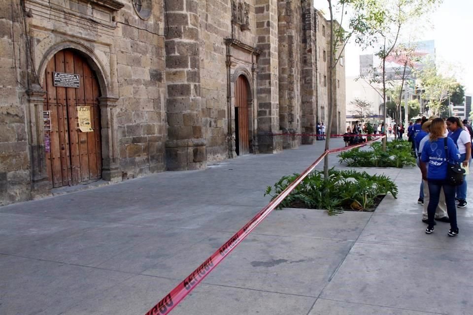 El templo de San Francisco sufrió daños tras las obras de la Línea 3 del Tren Ligero.