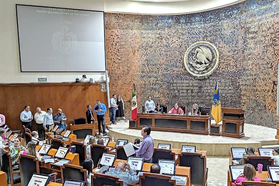 Según Observatorio Legislativo, diputados han tenido desempeño 'regular', y pese a ello, 27 pretenden competir en las próximas elecciones.