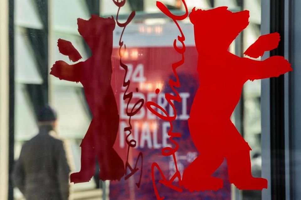 En la misiva, publicada en Instagram, que incluye firmas de contratistas y programadores de la Berlinale, se solicita la liberación de los rehenes y un liderazgo institucional más fuerte.