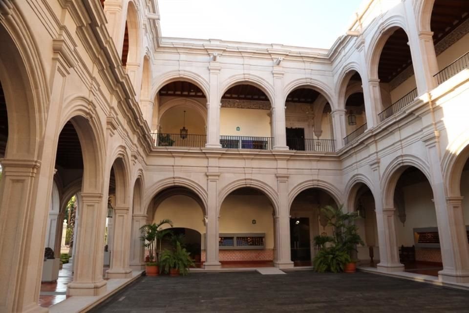 Centro Cultural Juan Beckmann Gallardo en Teuila.
