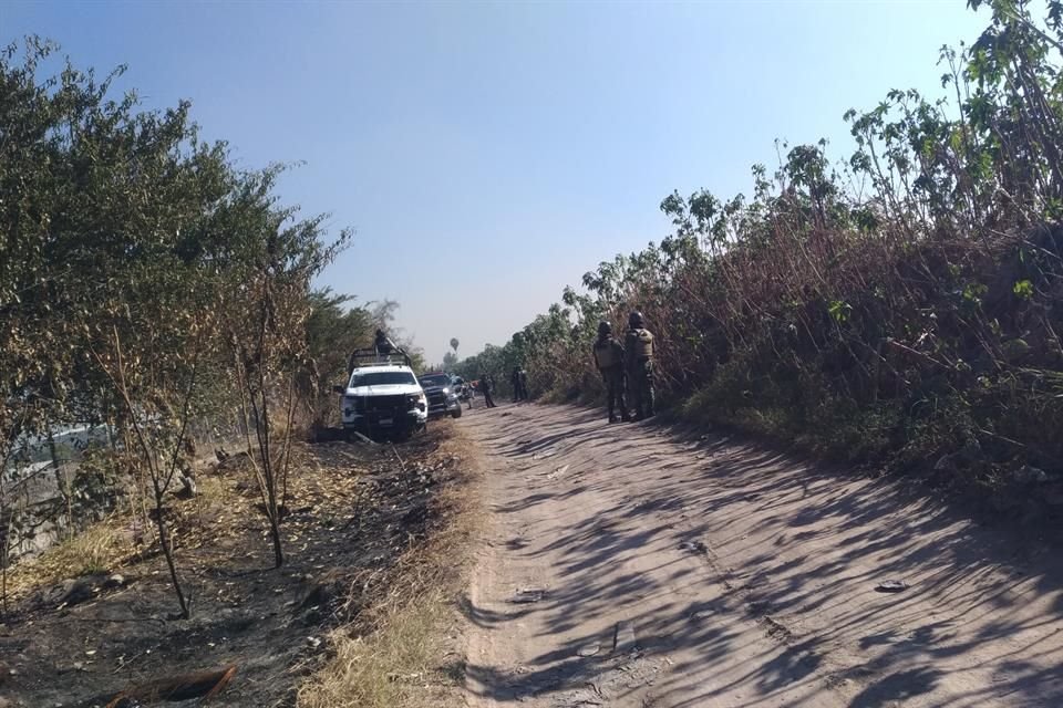 El cadáver de un joven, con el tiro de gracia y las manos atadas, fue localizado esta mañana en una brecha en Tlajomulco.