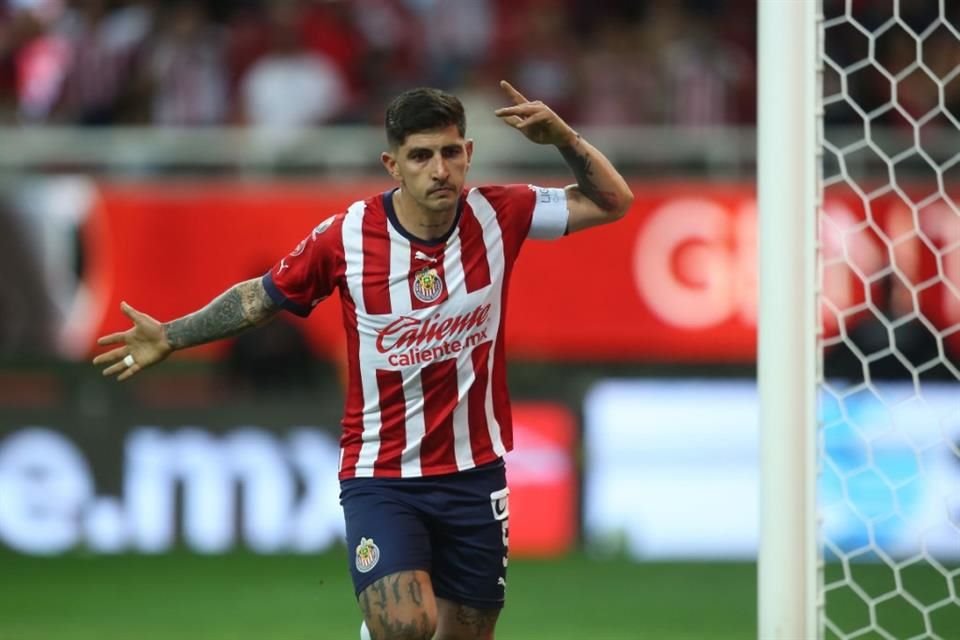 Con 5 anotaciones en 617 minutos jugados, el mediocampista ofensivo del Guadalajara registra su mejor inicio goleador en la Liga MX.