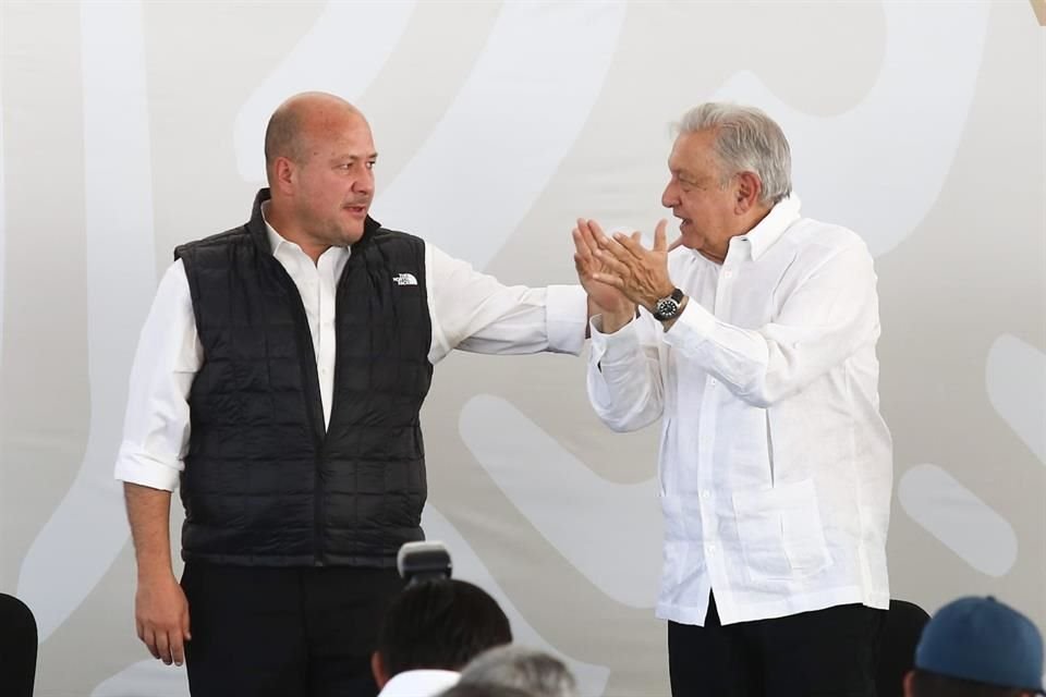 Desde el Municipio de Valle de Guadalupe, el Presidente y el Gobernador pusieron hoy en marcha el acueducto El Salto - La Red - Calderón.