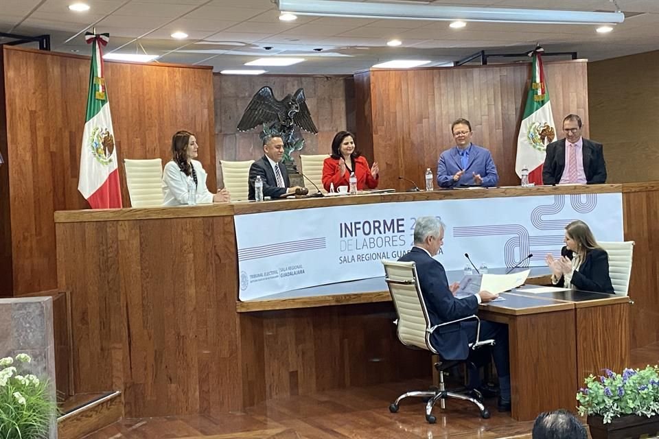 Sergio Arturo Guerrero, Magistrado presidente de la Sala Regional Guadalajara del Tribunal Electoral de Poder Judicial de la Federación, rindió su informe de labores.