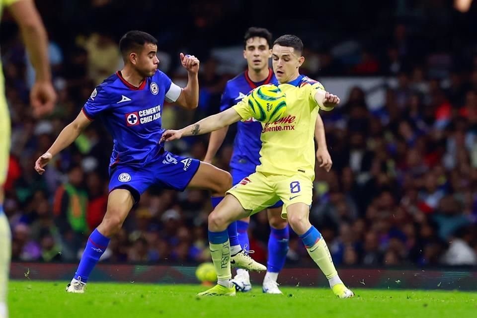 América sigue inspirado ante la Máquina al ganar su cuarto partido consecutivo contra los cementeros en la Liga MX.