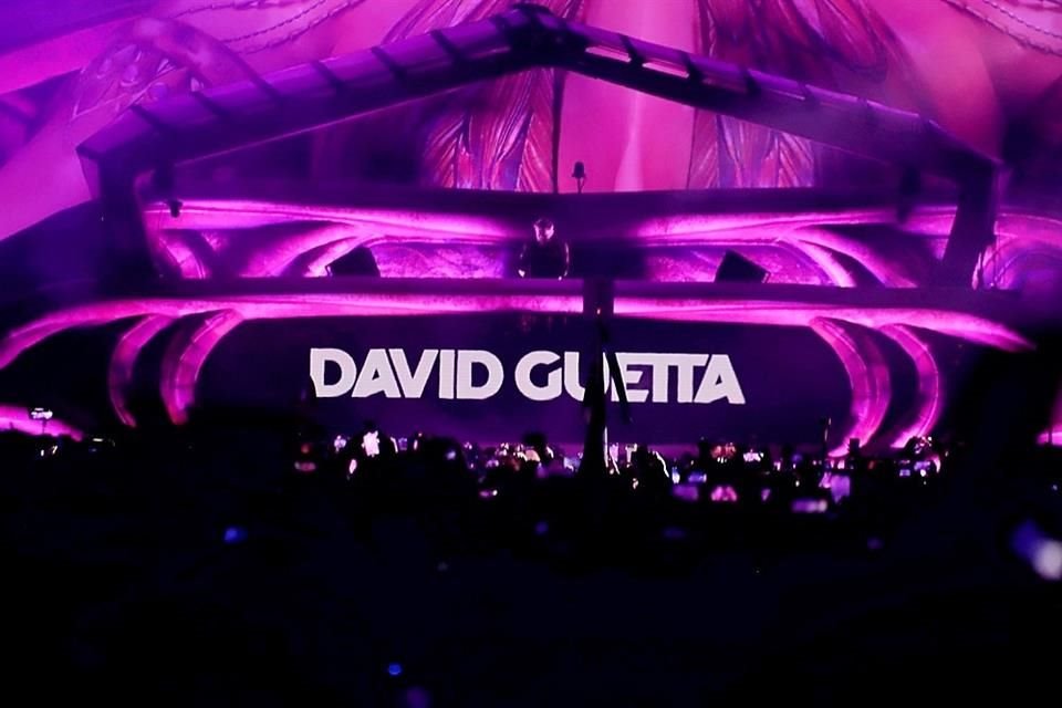 David Guetta retumbó el Autódromo con temas como When Loves Takes Over' y 'Wake Me Up'.