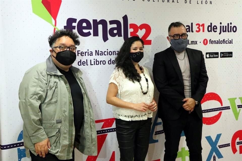 En el anuncio de la Fenal 2021 participaron el escritor e historietista Bef; Cecilia Espinosa, directora de la Fundación SM, y Carlos María Flores Riveira, titular del Instituto de Cultura de León.