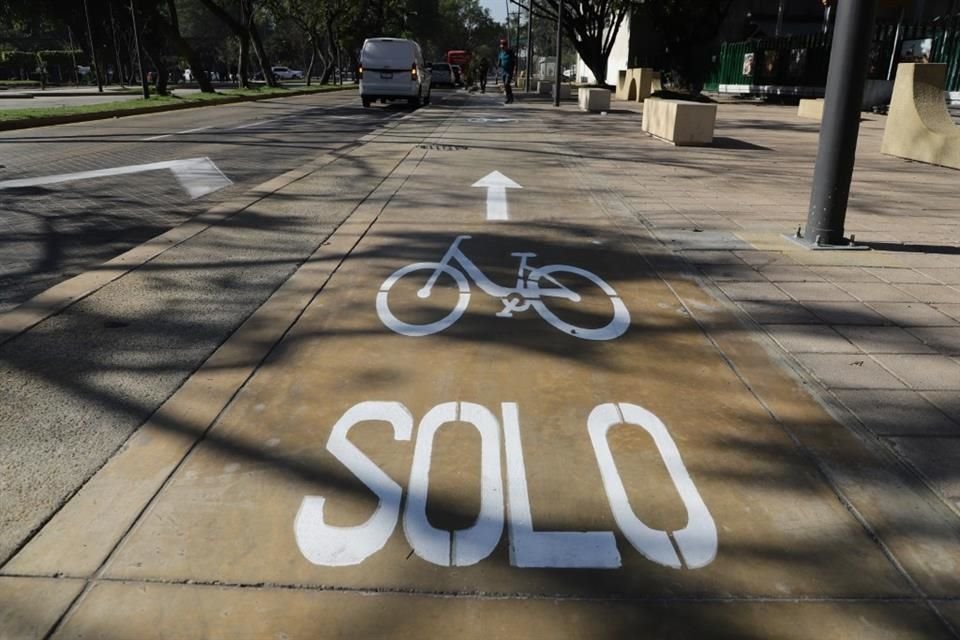 Se construyó una ciclovía por sentido en el nuevo tramo de Paseo Alcalde.