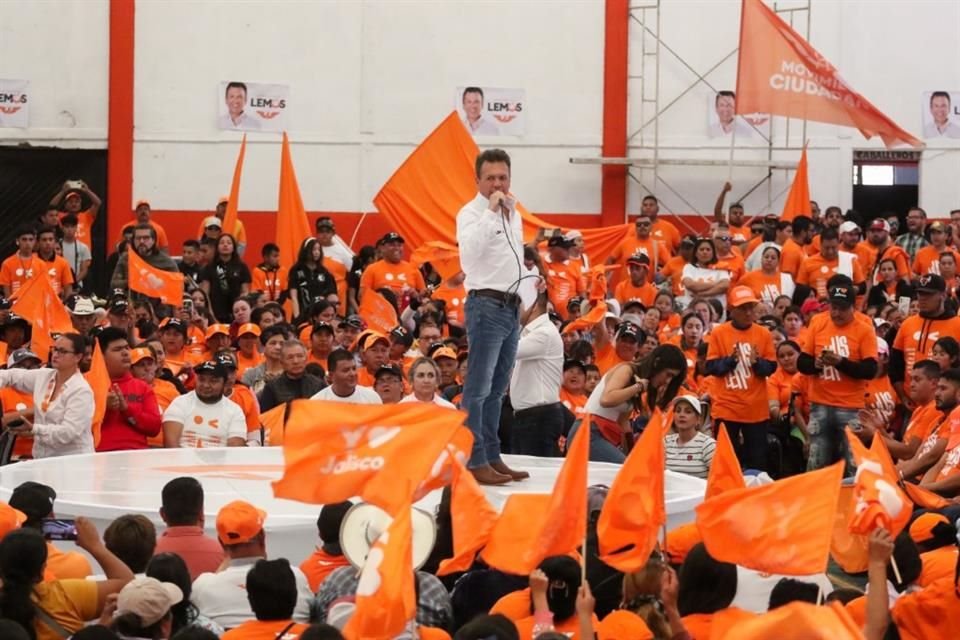 Tras encabezar un mitin en el municipio de Ojuelos, el candidato de Movimiento Ciudadano a la gubernatura, Pablo Lemus, propuso la creación de una Policía Estatal de Caminos.