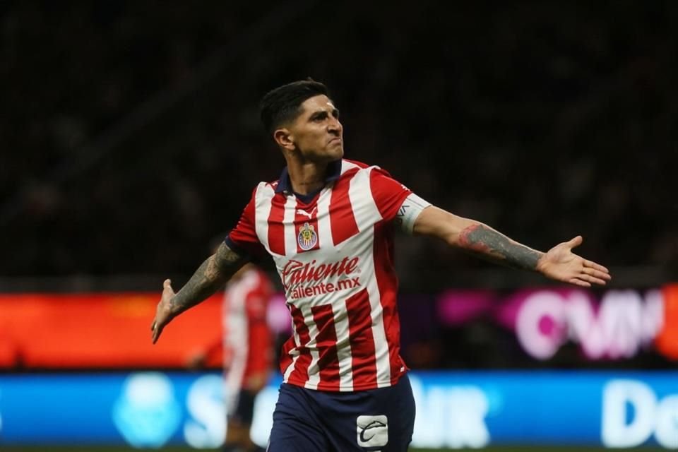 Con seis goles y una asistencia, Víctor Guzmán ha colaborado directamente en 7 de los 14 goles que tienen las Chivas en este Clausura 2024.
