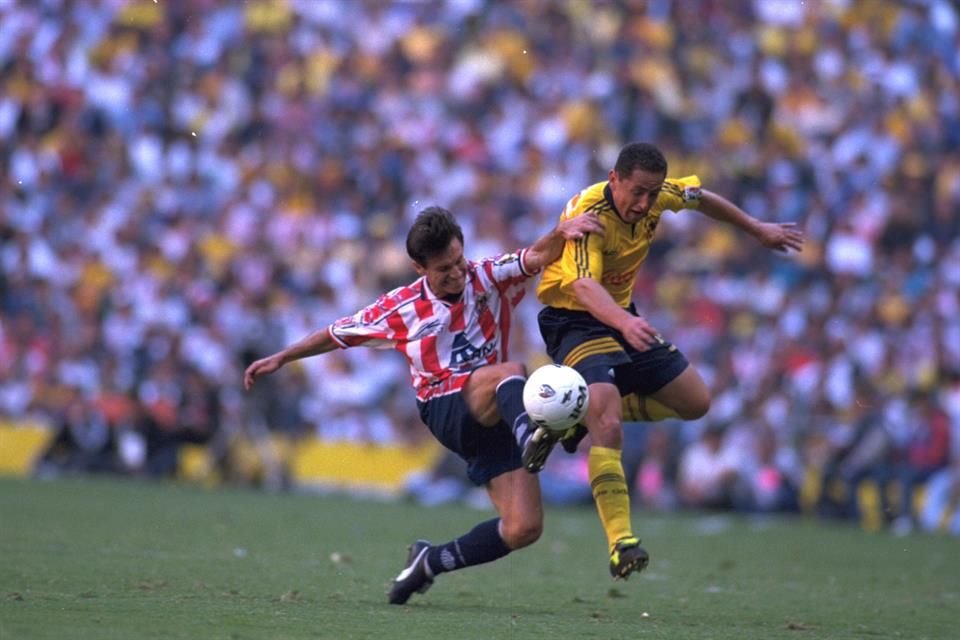 Clásico Nacional del Torneo de Verano de 1998.