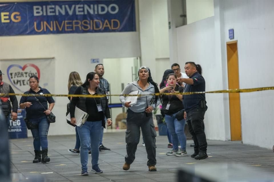 Al momento del ataque, en el plantel había varias clases, con por lo menos 200 estudiantes. 