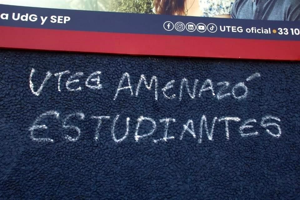 Estudiantes de la UTEG declaran que el plantel educativo tomará represalías contras las personas que se manifestaran o realizarán alguna marcha exigiendo justicia.