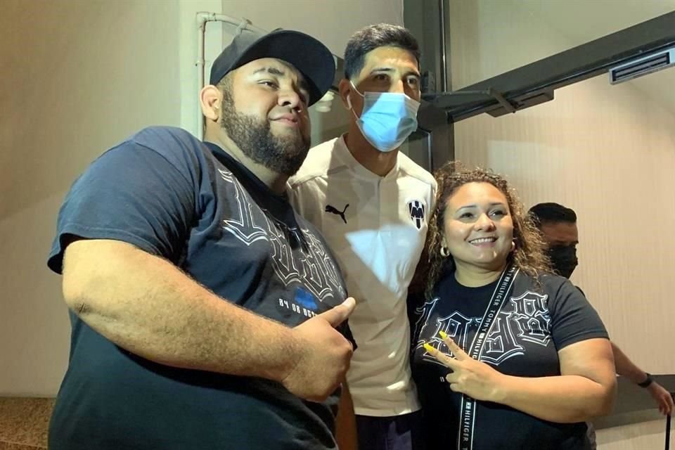 Esteban Andrada fue uno de los jugadores más solicitados en San Antonio.