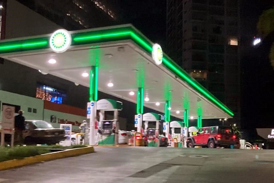MURAL buscó a la gasolinera, la cual según empleados de la cadena pertenece a la empresa Grupo Rangel, pero no se obtuvo respuesta.