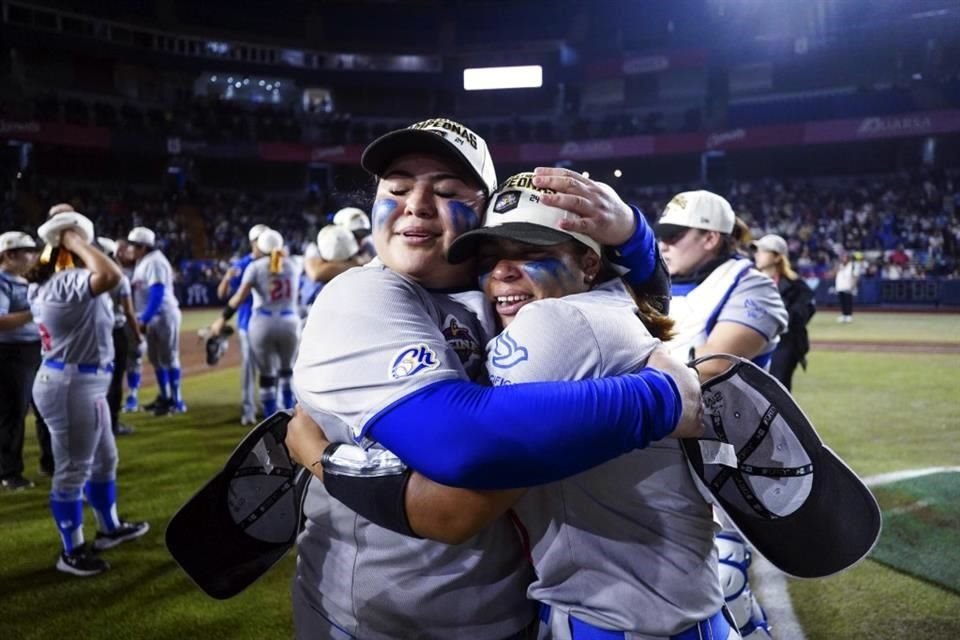 Charros de Jalisco ganó la primera edición de la Liga Mexicana de Softbol.