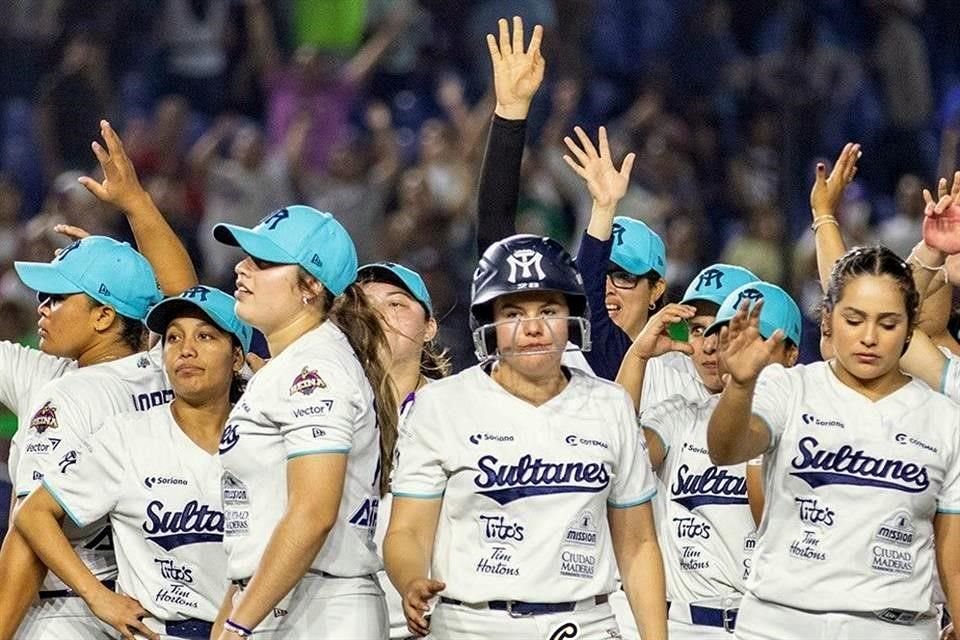 Sultanes Femenil se resignó al subcampeonato.
