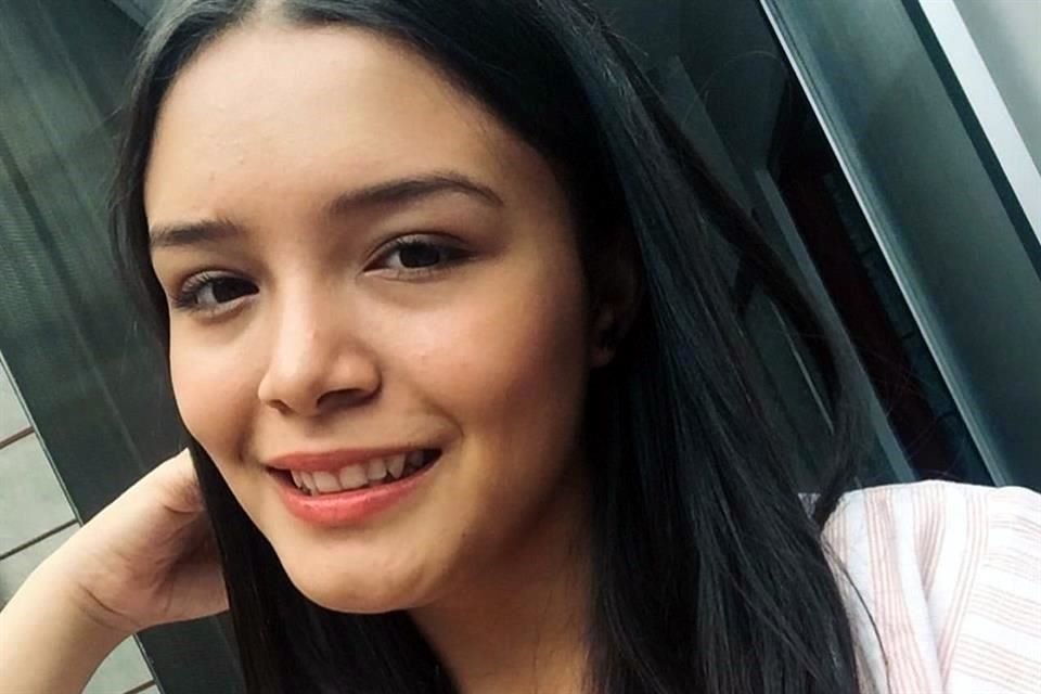 Isis, de 19 años, fue víctima de feminicidio en noviembre de 2020.