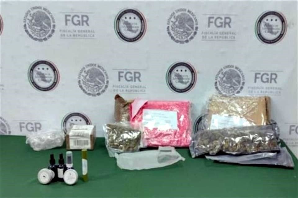Lo asegurado quedó en manos de la FGR.