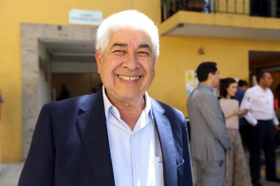 Francisco Ramírez Acuña afirmó que él se encuentra enfocado en concretar sus propuestas rumbo al Senado de la República.