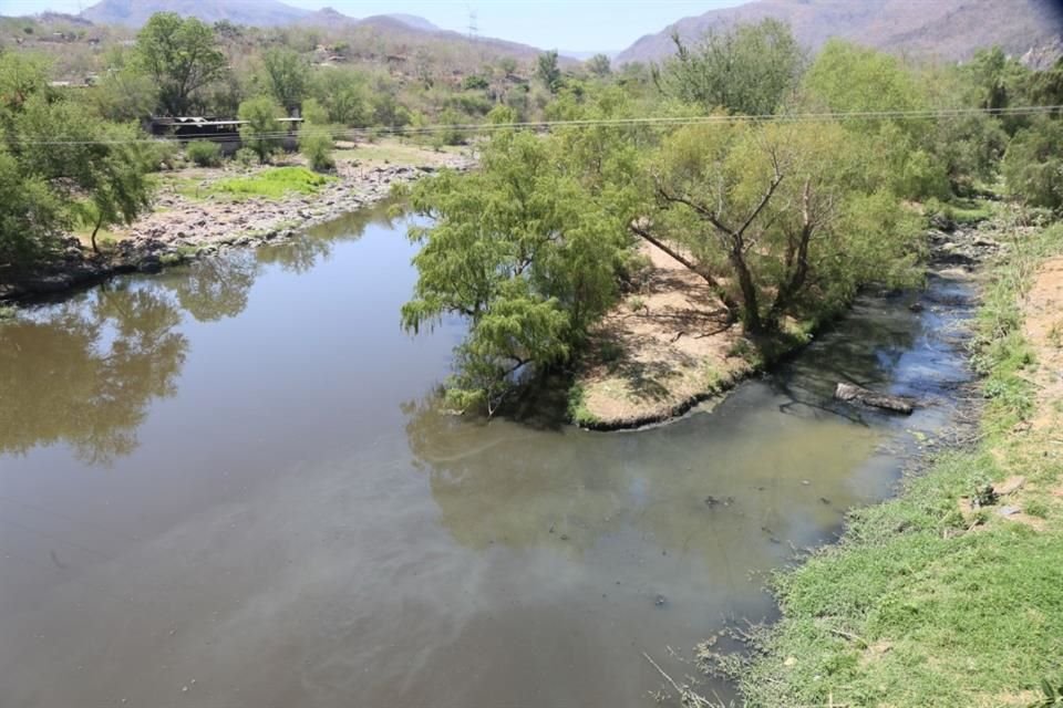 Otra de las principales preocupaciones es la contaminación del Río Santiago.