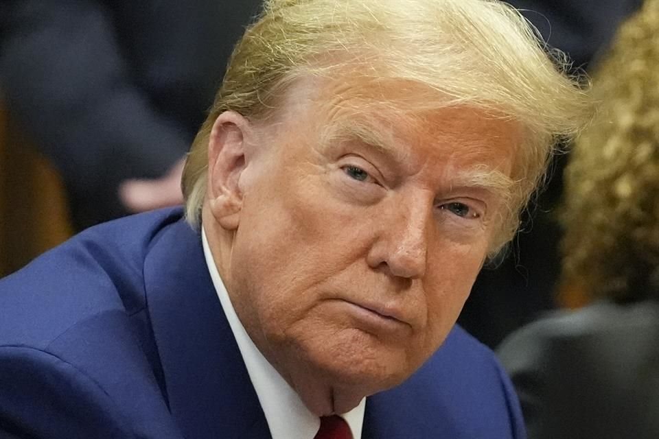 El ex Presidente de EU Donald Trump enfrenta varios procesos en su contra mientras busca regresar a la Casa Blanca.