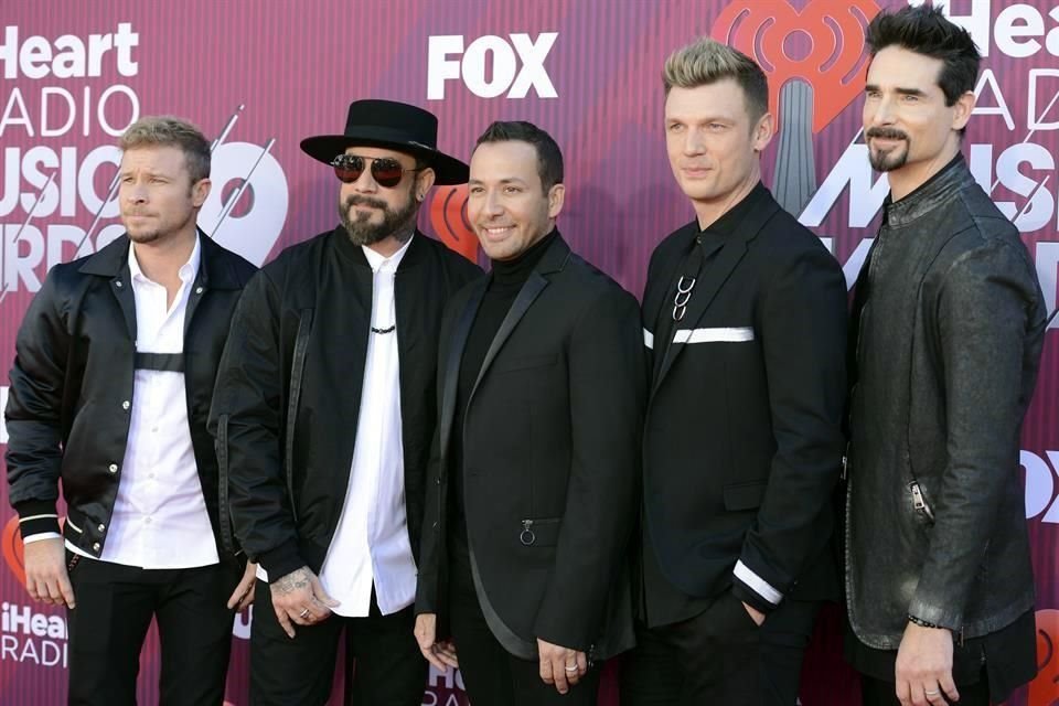 Los Backstreet Boys, sacudiéndose la pandemia, alistan su regreso a Las Vegas con una nueva residencia, ahora enfocada en celebrar la Navidad.