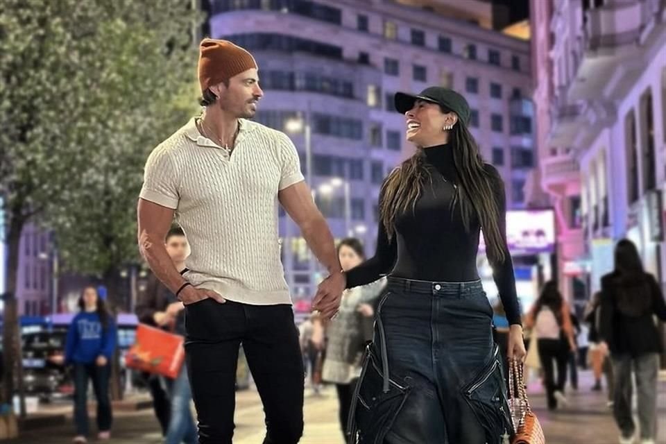 Galilea Montijo e Isaac Moreno se habrían conocido por medio de un amigo estilista en común.