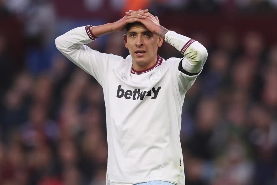 Edson Álvarez es el que tiene la última decisión, ya que hay otros clubes europeos interesados en él.