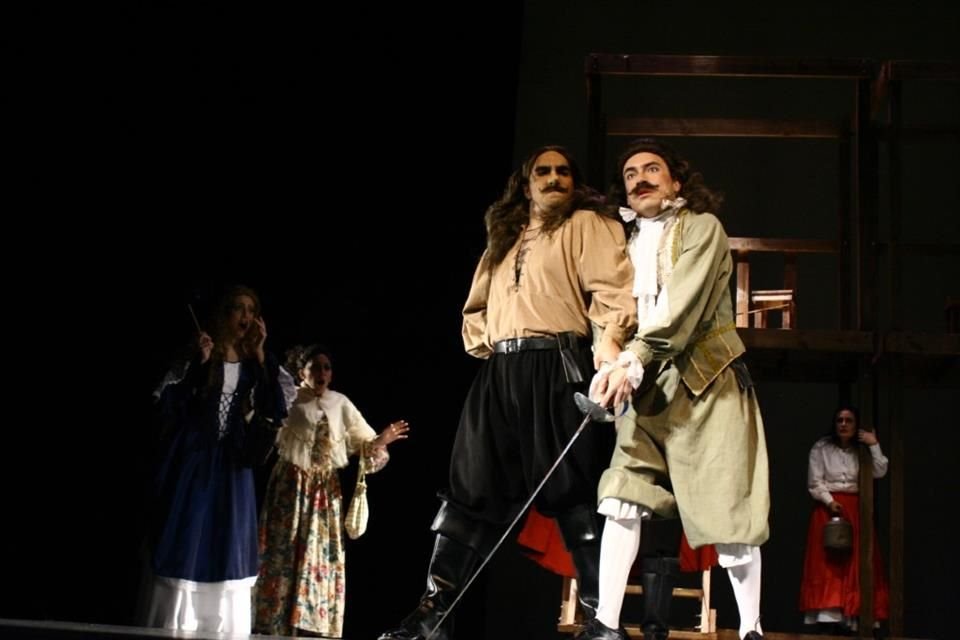 'Cyrano' tendrá funciones los cuatro viernes de abril en el Teatro María Teresa, a las 20:00 horas.