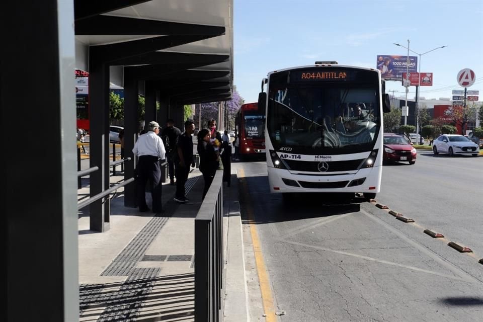 Paradero de la Ruta López Mateos que corre al sur de la ciudad.