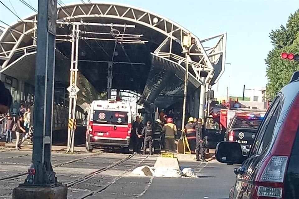SITEUR informó que se suspendió el servicio de la Línea 1 en el trayecto de Juárez a Periférico Sur; el servicio continua de Juárez a Auditorio.