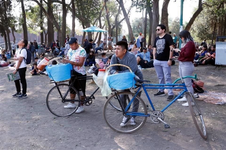 Los tacos de canasta, claro, tampoco podían faltar en la oferta.