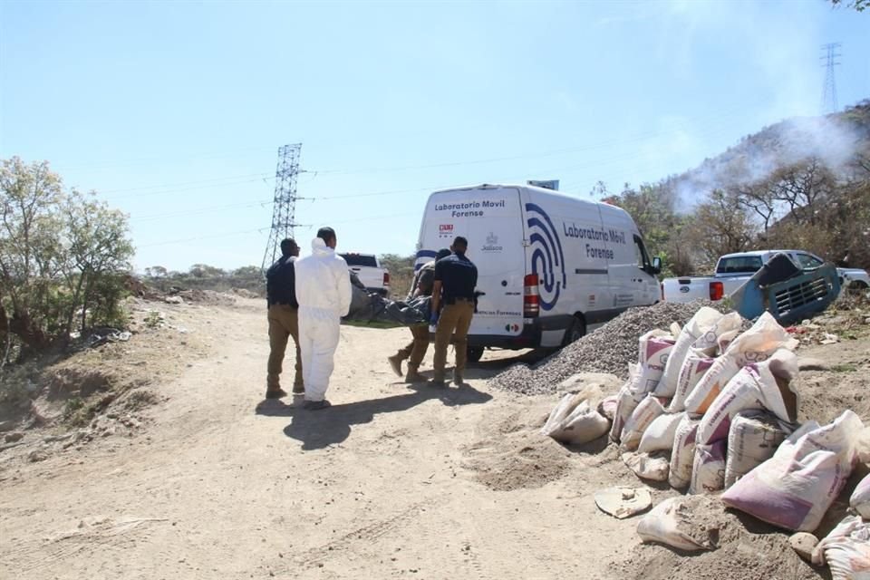 Miembros del colectivo Guerreros Buscadores de Jalisco señalan que policías de Tlaquepaque los han acosado en la zona del Cerro del Cuatro.